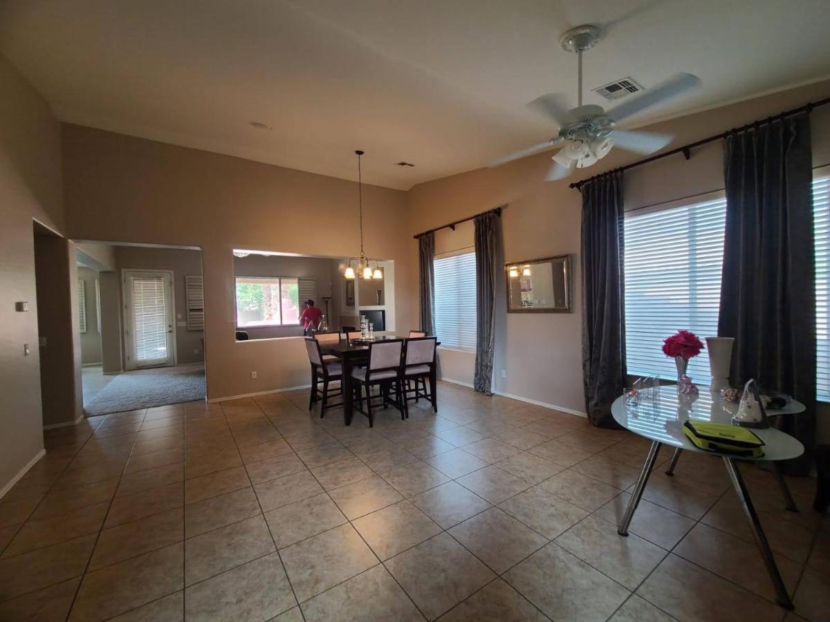 Phoenix II Minutes To Airport And Downtown Экстерьер фото