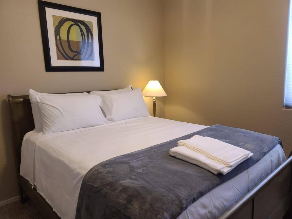 Phoenix II Minutes To Airport And Downtown Экстерьер фото