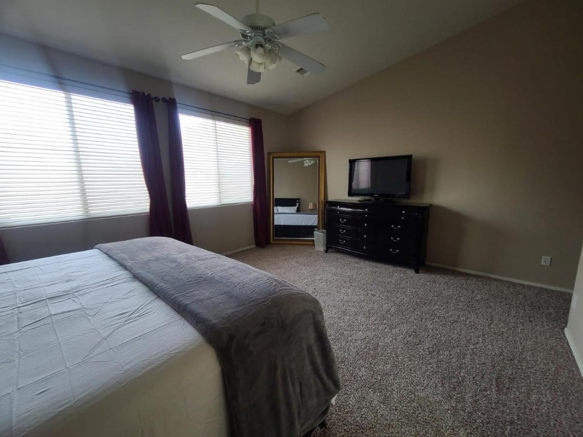 Phoenix II Minutes To Airport And Downtown Экстерьер фото