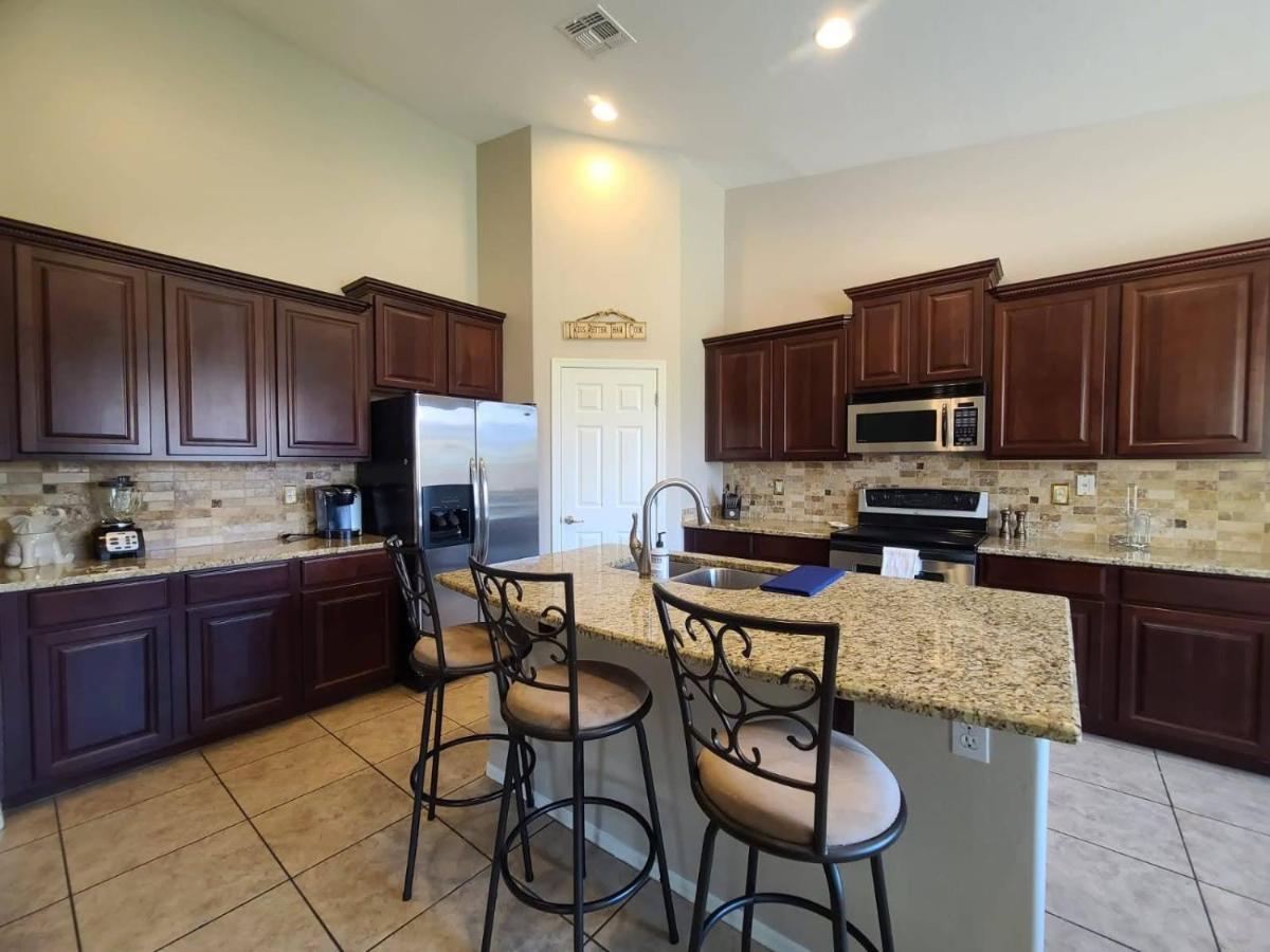 Phoenix II Minutes To Airport And Downtown Экстерьер фото