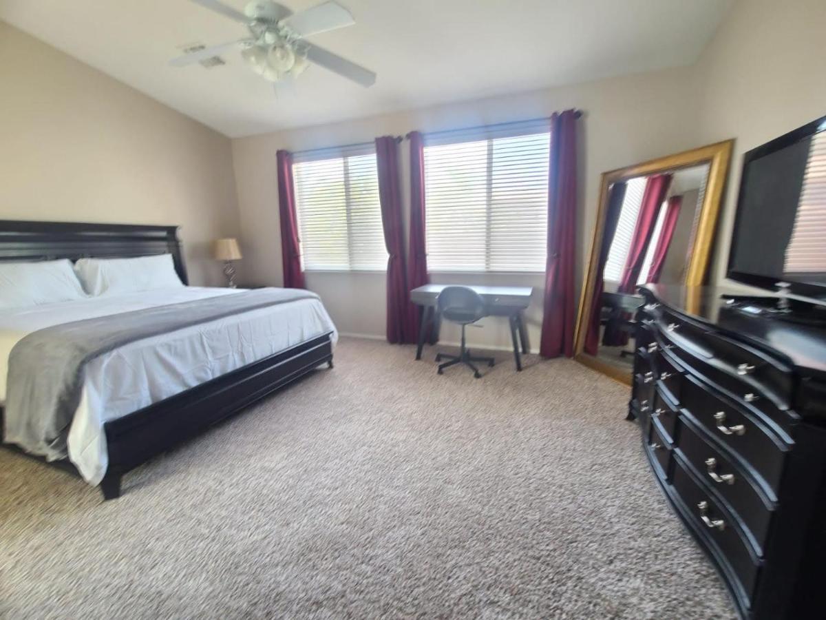 Phoenix II Minutes To Airport And Downtown Экстерьер фото